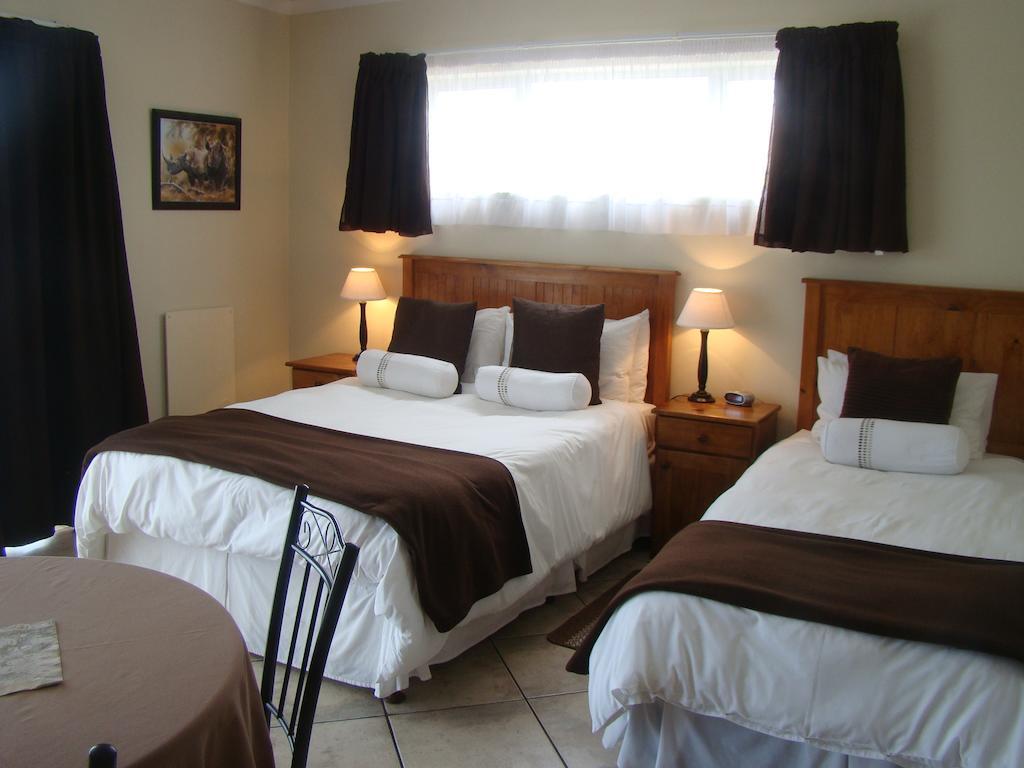 Aqua Marine Guest House Πορτ Ελίζαμπεθ Δωμάτιο φωτογραφία