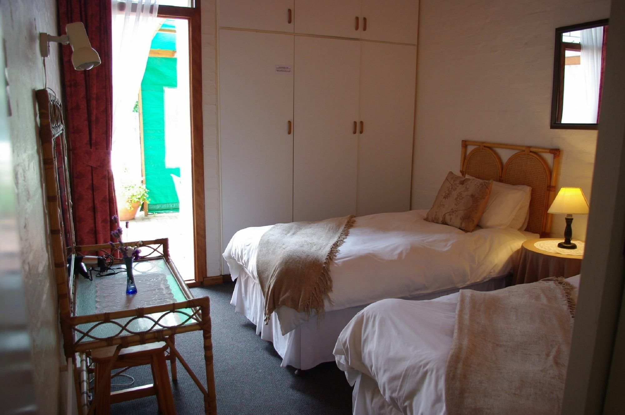 Aqua Marine Guest House Πορτ Ελίζαμπεθ Εξωτερικό φωτογραφία